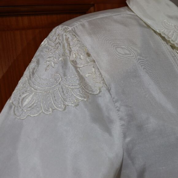 Nicola Vintage White Pleated Floral Appliqué Blouse Size 8 Edwardian Style Top - Picture 5 of 14